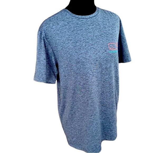 Vineyard Vines Whale Logo Short-Sleeve Harbor
Performance Tee, size XS - Picture 5 of 7
